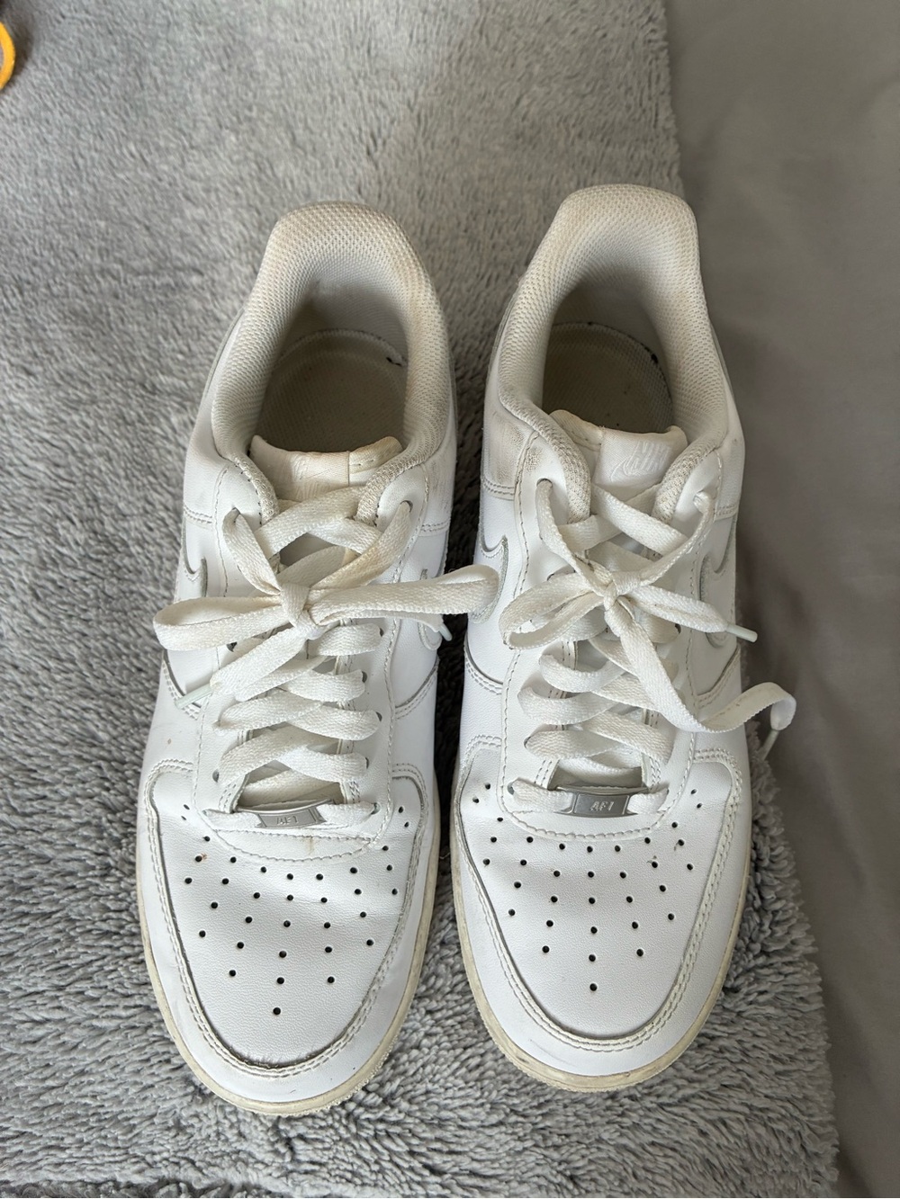 White Leather Low-Top Women's Sneakers